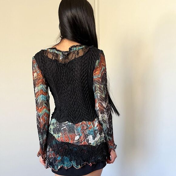 Sold - Picture 2 of 8